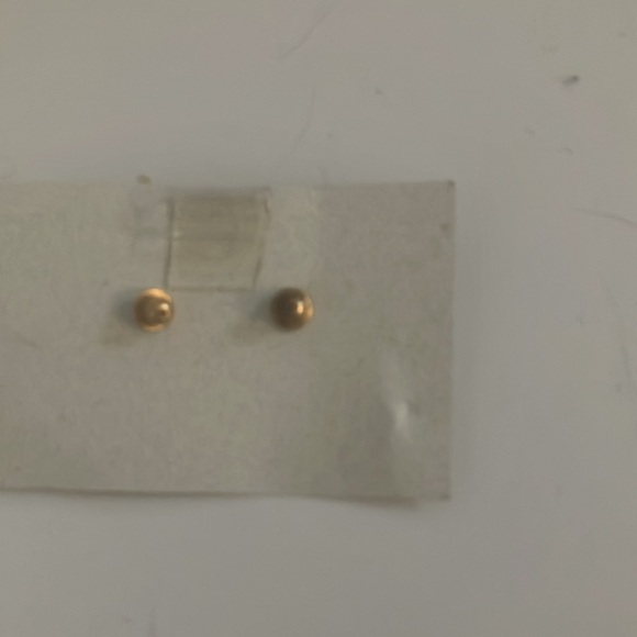 Delicate hanging earrings - Picture 2 of 2